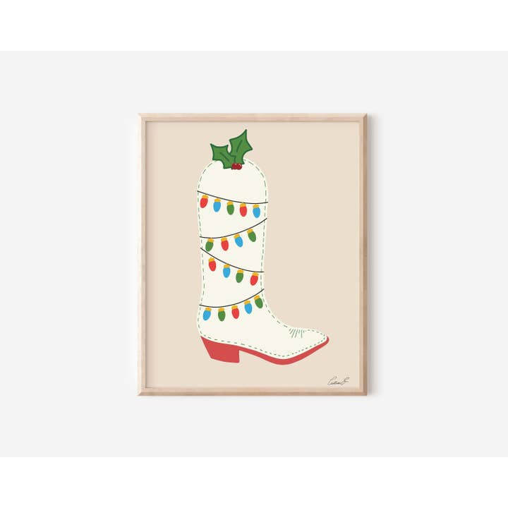 Impression murale en forme de bottes de cowboy avec lumières de Noël | Texmas Art pour la vente par Monstera Monday Shop