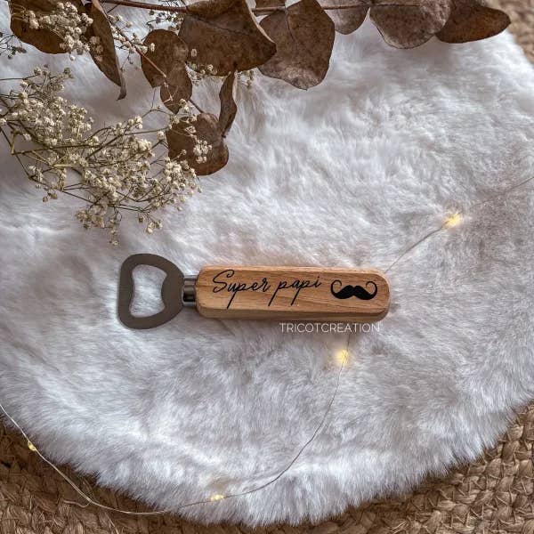 TricotCreation - Wholesale Decorative tabletop object - Bottle opener1