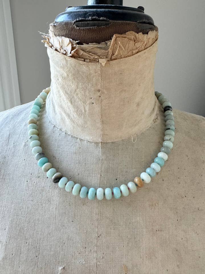 Collar de Piedras Preciosas de Amazonita con Cuentas de Playa para venta al por mayor de Hello Heather