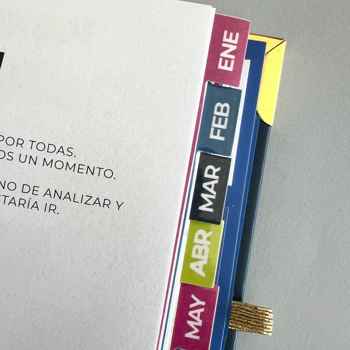 Pedrita Parker - Wholesale Planner - 2026 Agenda Week View - Shine Bright16