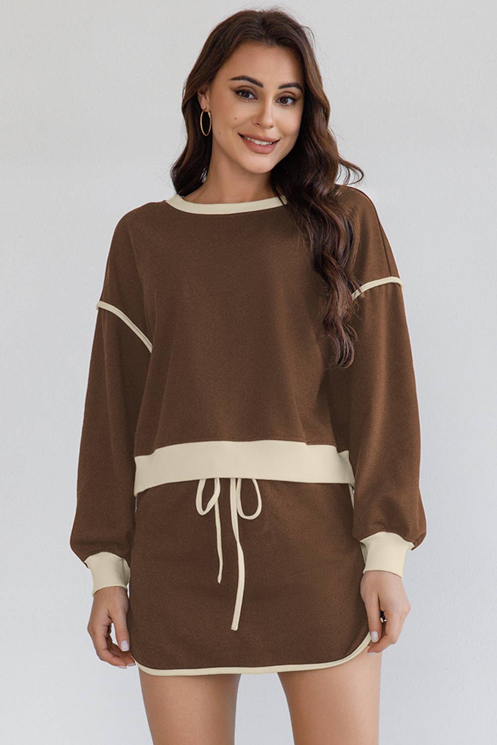 LA Society - Vente Ensemble haut et jupe - Femme - Ensemble pull ample contrasté et jupe à lacets10