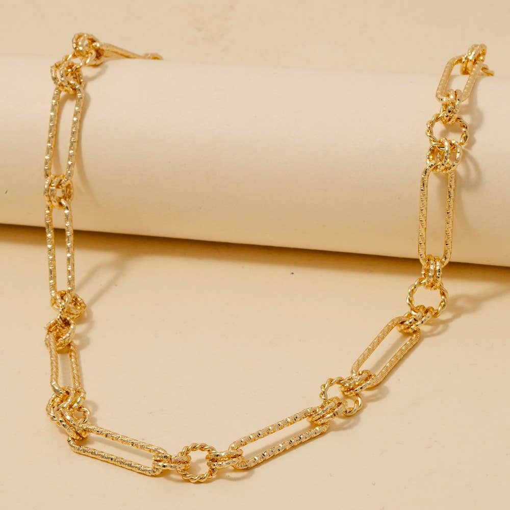 G Mixed Textured Oval Classic Chain Necklace for wholesale on Faire0