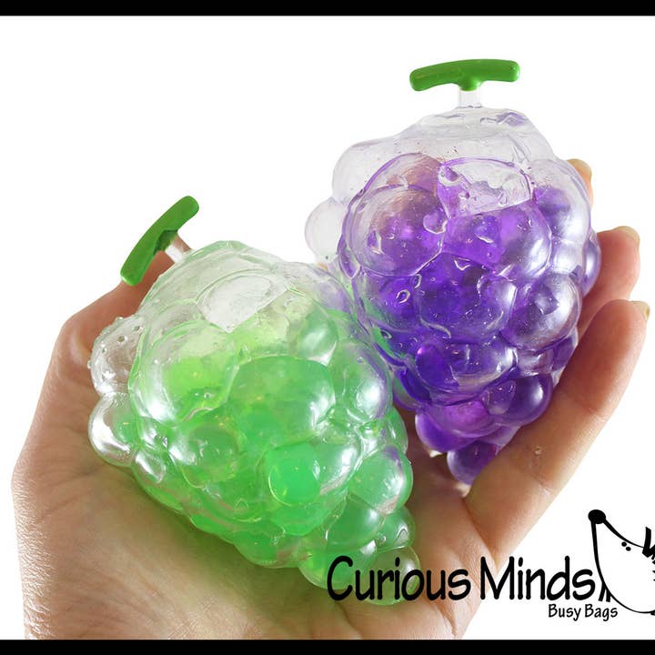 Curious Minds Toys - Vendita all'ingrosso Palla sensoriale - Neonati - 1 pallina antistress riempita con perline d'uva, frutta e acqua, S