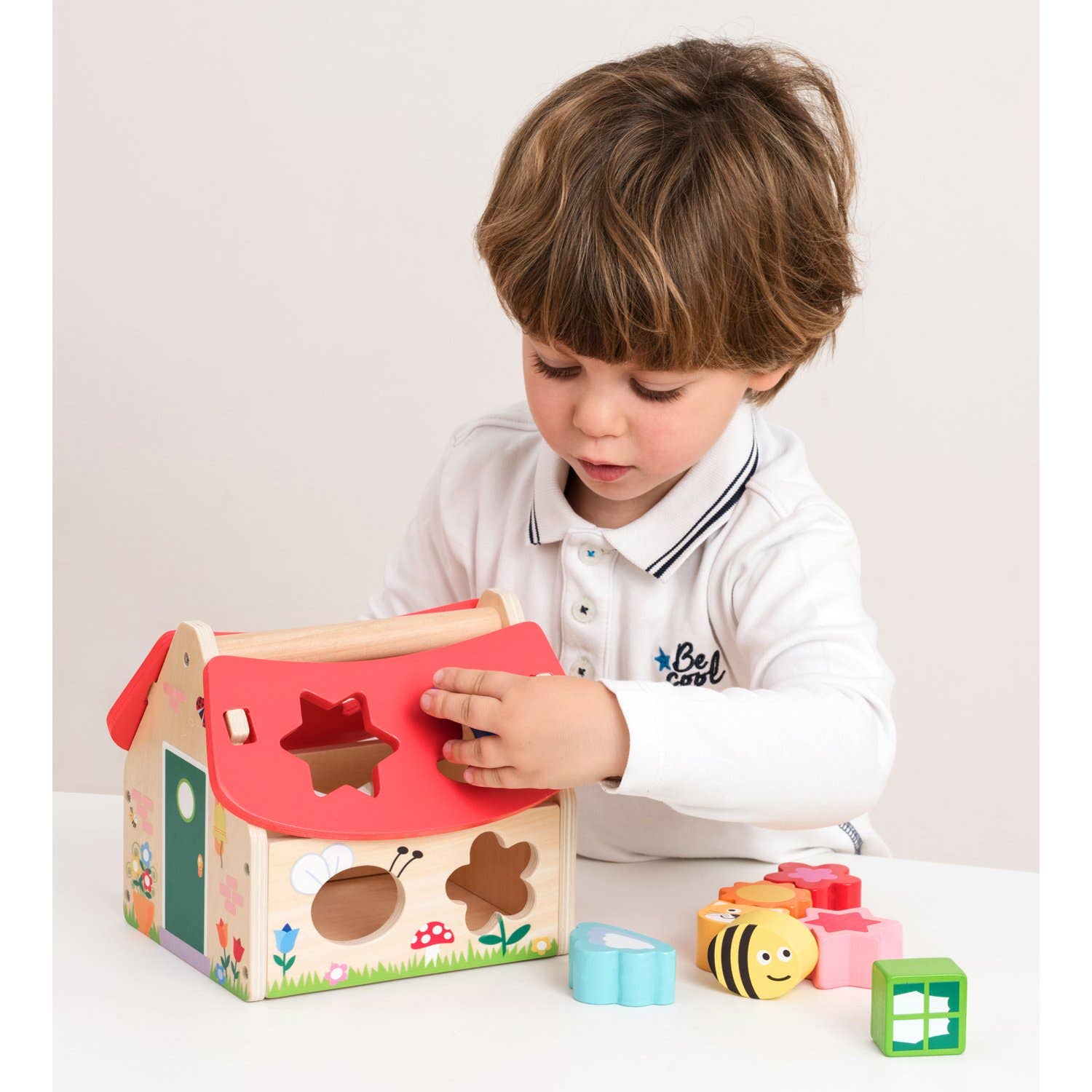 New Classic Toys EU - Wholesale Wood Toy - Kids - House of shapes4