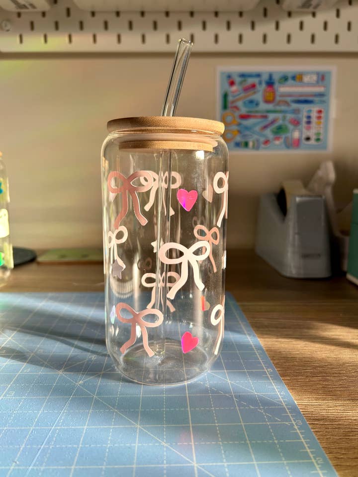 Bow Can Cup for wholesale by Poppodopolis