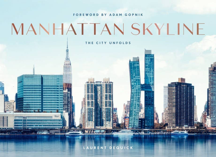 Abrams - Wholesale Arts & Entertainment - Manhattan Skyline: The City Unfolds0