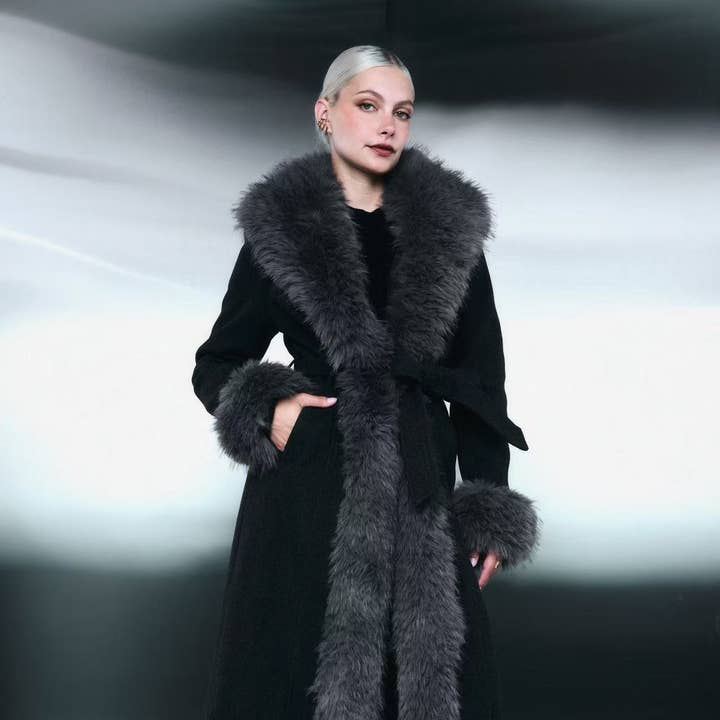 Cappotto lungo con collo in pelliccia OX9098 per la vendita all'ingrosso da parte di Copperose