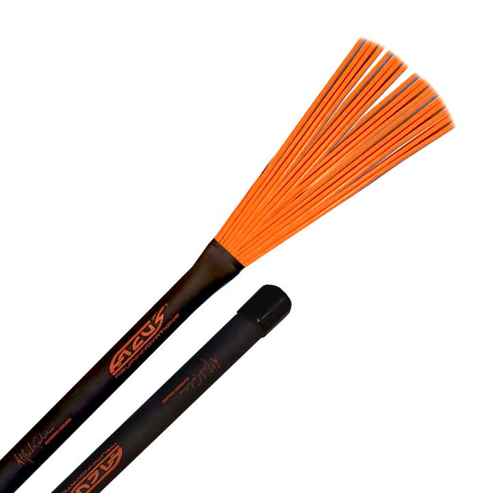 Pinceaux Signature Alfredo Golino Nylon pour la vente par Facus Drum Innovations