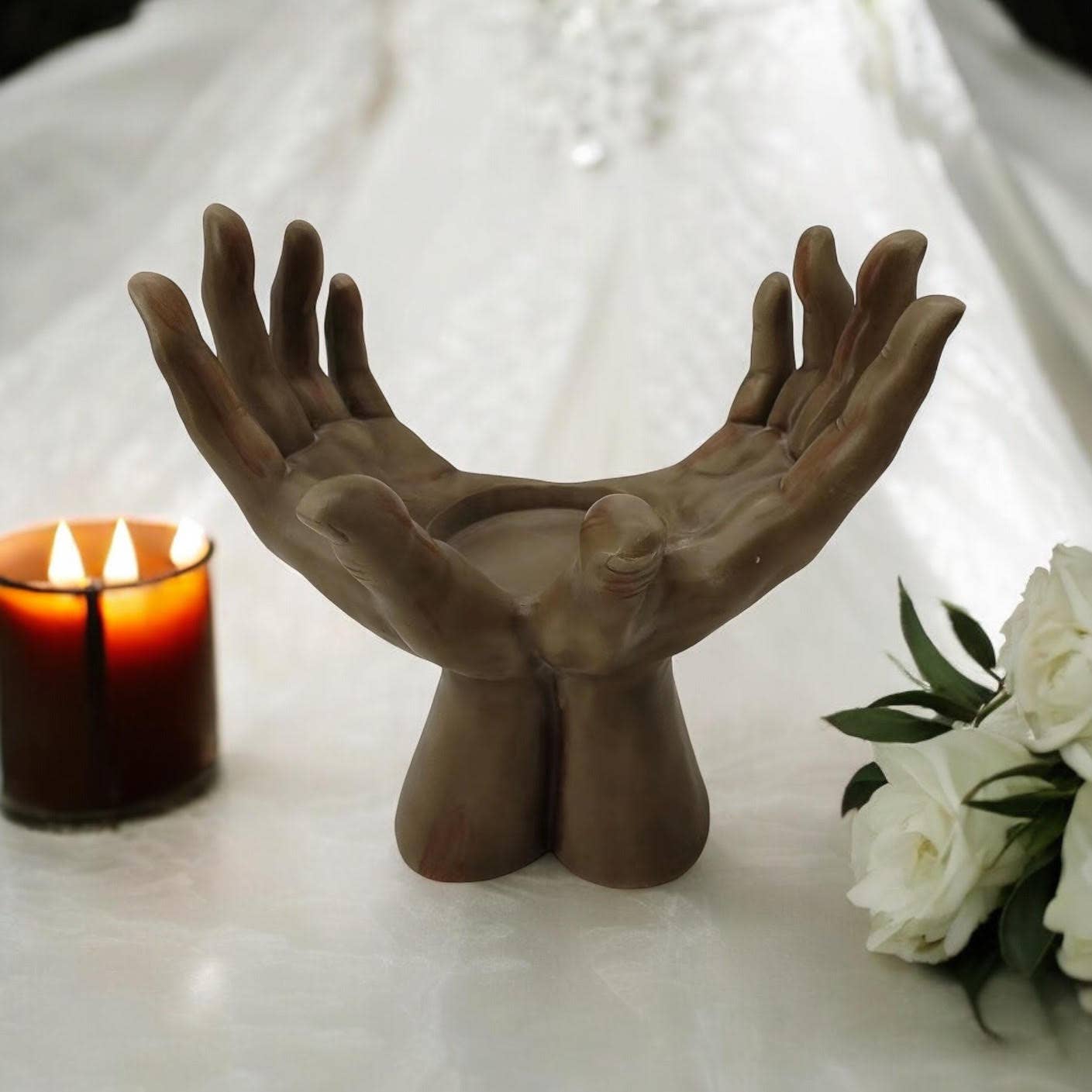 Minster Stylish Living Ltd – wholesale Bottle rack/holder – 24Cm Hands Wine Bottle Holder0