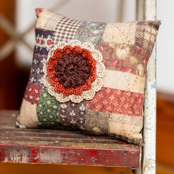 Skörda Harmoni Blomma Nålskrin - Multi för wholesale av April Cornell