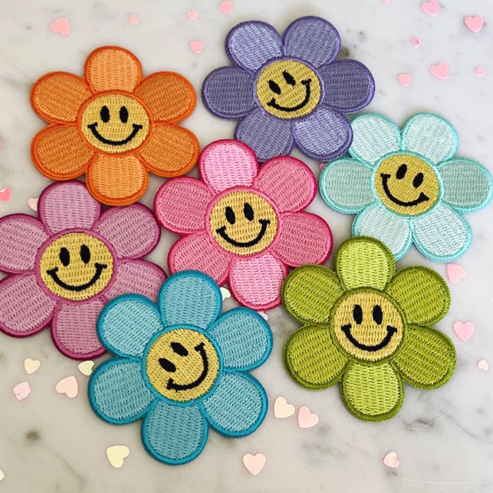 Wildflower + Co. - Wholesale Patch - Smiley Daisy Patch10
