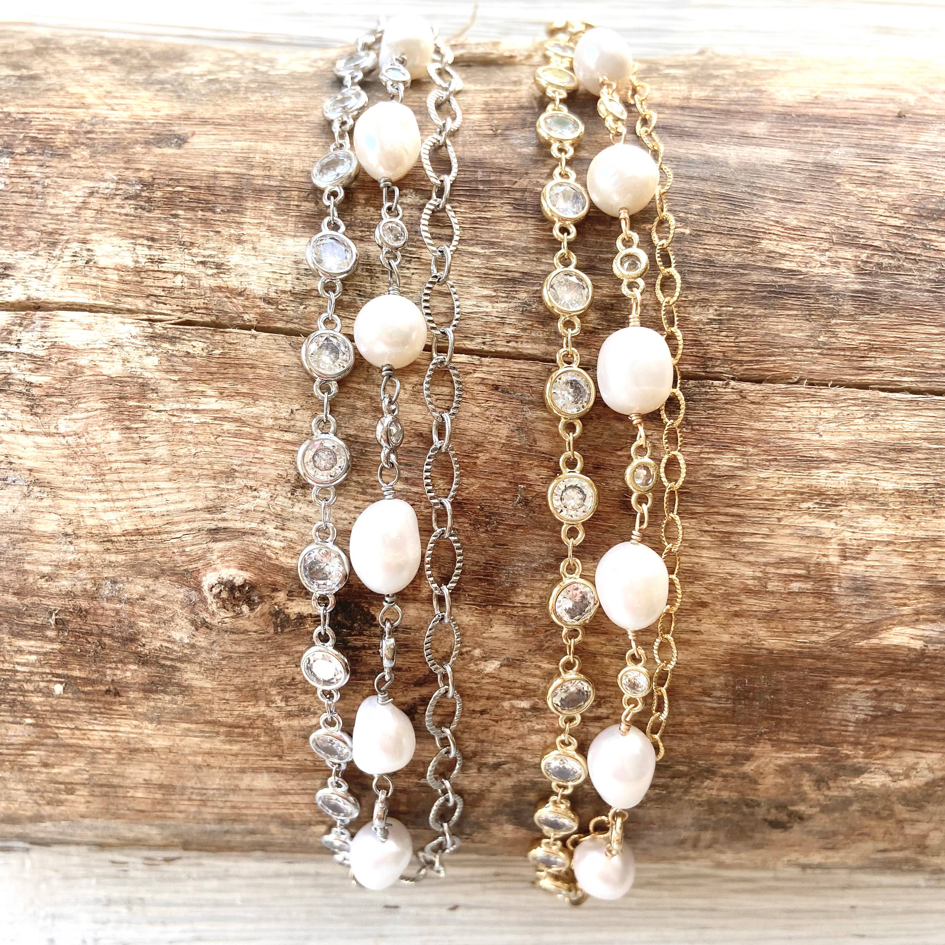 VB&CO Designs Handmade Jewelry - Vendita all'ingrosso Bracciale con perline - Bracciale triplo perle d'acqua dolce ocean beach boutique2