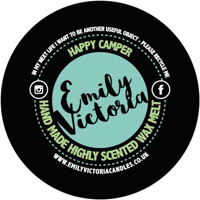 Cire à fondre Happy Camper pour la vente par Emily Victoria Candles