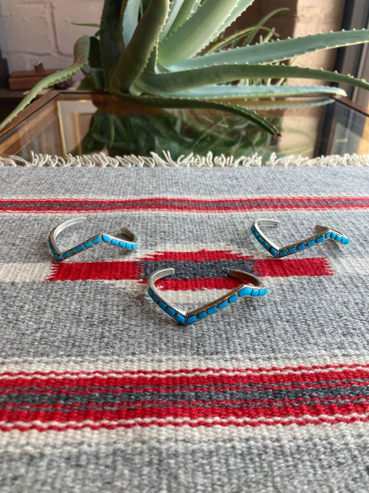 VINTAGE NAVAJO TURQUOISE STONE STERLING SILVER CUFF BRACELET for wholesale by Rainbow Trading Post