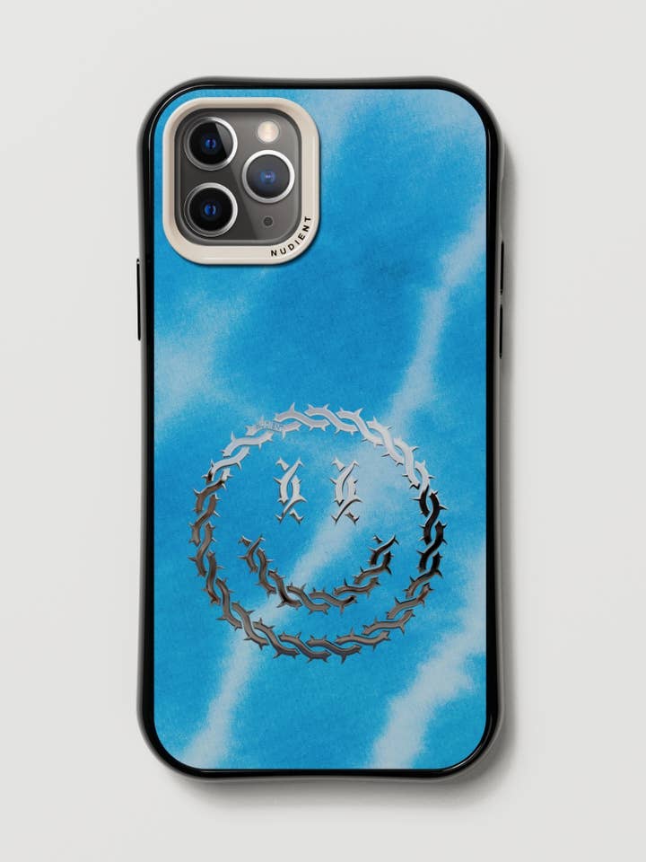 Form Print iPhone 11 Pro - Arctic Grin for wholesale by NUDIENT