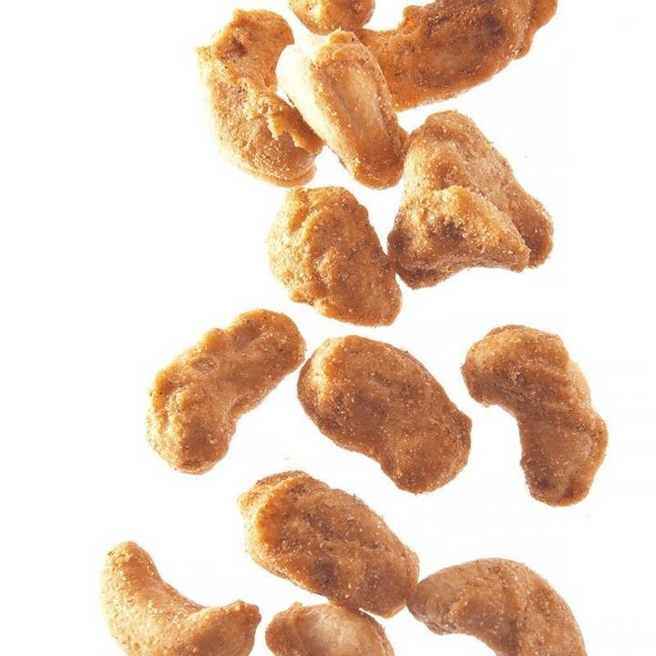 Bulk: Barbecue Gecoate Cashewnoten Emmer van 3,5 kg prijs PER EMMER voor wholesale door Manola