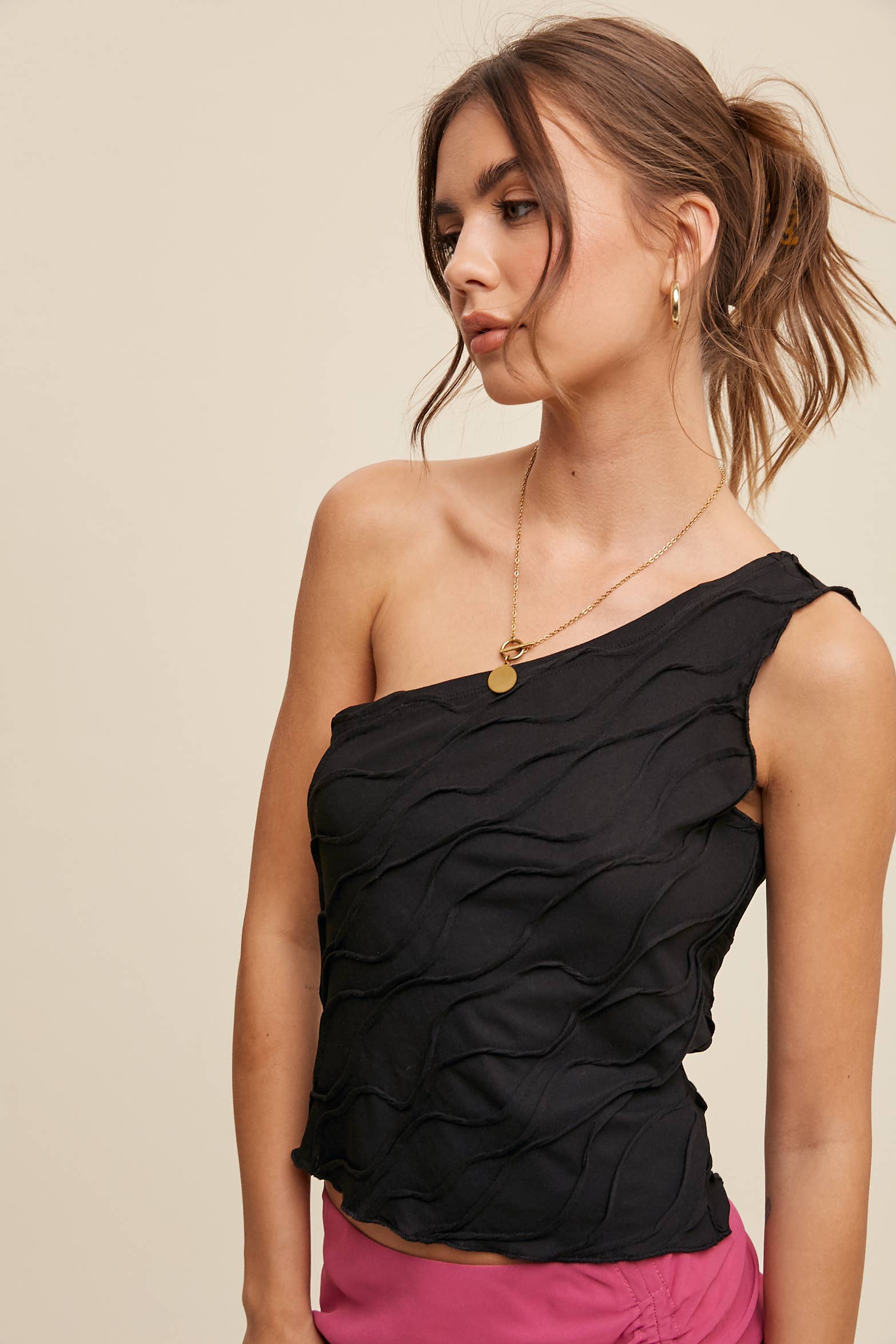 Listicle – wholesale Blus - Dam – Elegant asymmetrisk vågtopp5