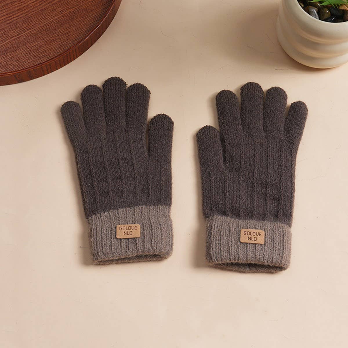 DOUBLJU - Wholesale Gloves - Women's - RETRO TEXTURED CONTRASTING COLOR KNITTED GLOVES_CWAG006181