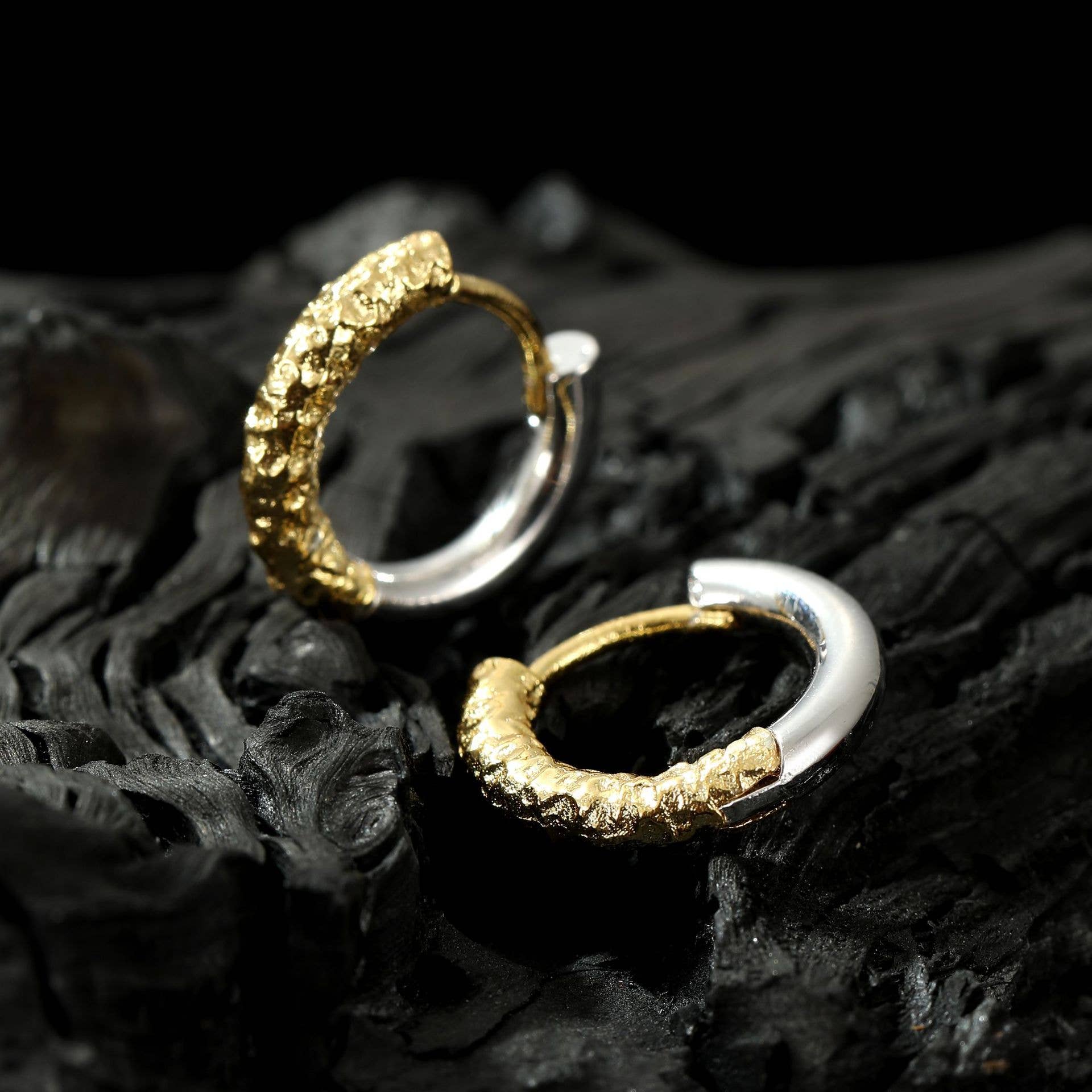 PARAGON CAT – Brincos de argola por atacado – Brincos de textura irregular em bloco dourado e prata 9253