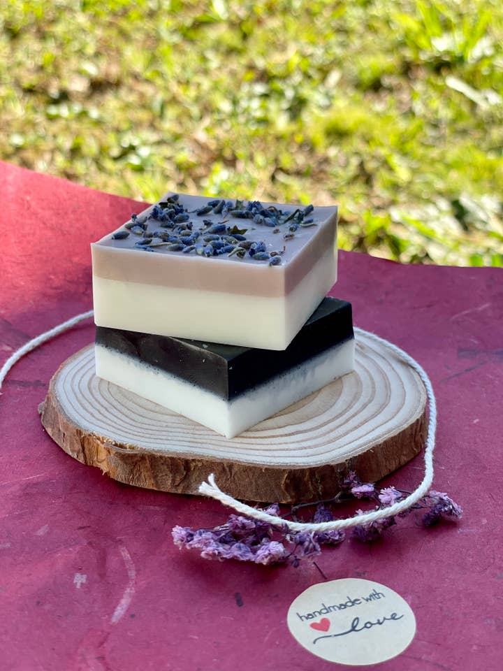 Midi Artist's Choice - Set Of 2 for wholesale by ADRIANA'S ART - HANDMADE ARTISAN PRODUCTS