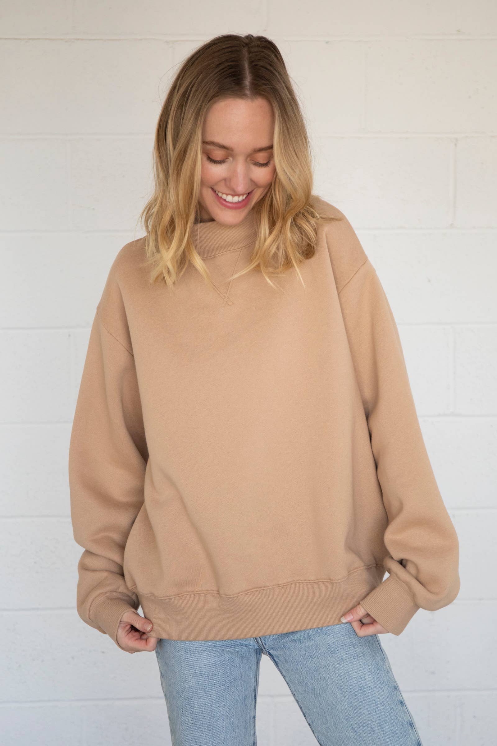 Things Between – Großhandel Sweatshirt – Damen – Nelly Pullover4