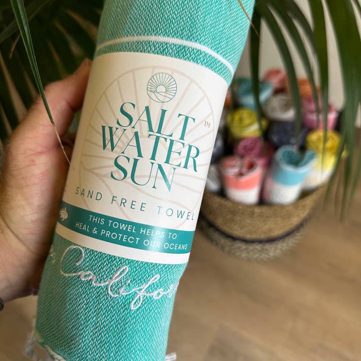 Riviera Towel Company - Wholesale Beach Towel - Salt Water Sun 32 Turkish Towels
