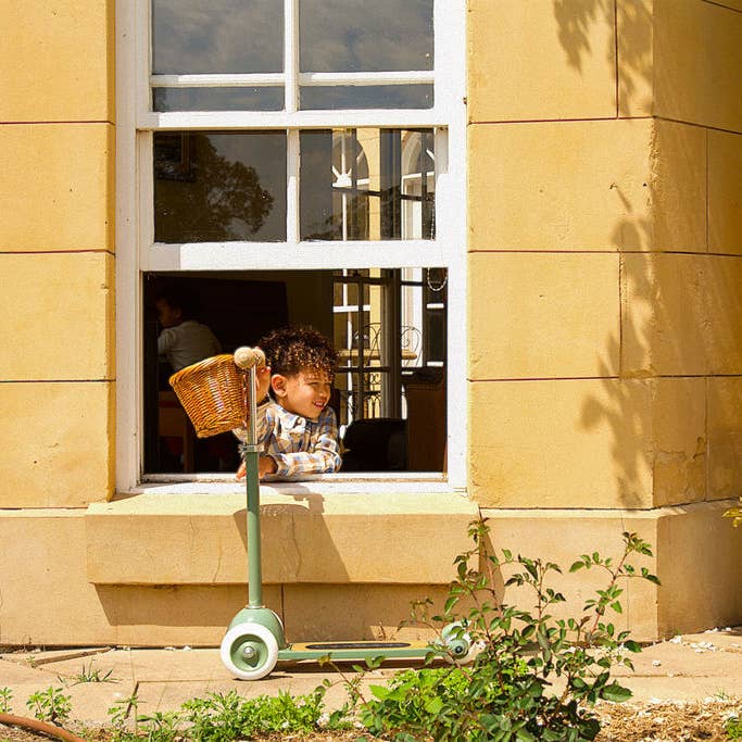 Banwood Inc - Wholesale Bike/Scooter - Kids - BANWOOD SCOOTER VINTAGE - FOREST (New Color)1