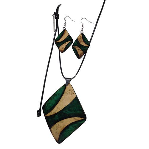 One World Projects - Wholesale Jewelry Set - Calabash Horn Necklace & Earring Set1