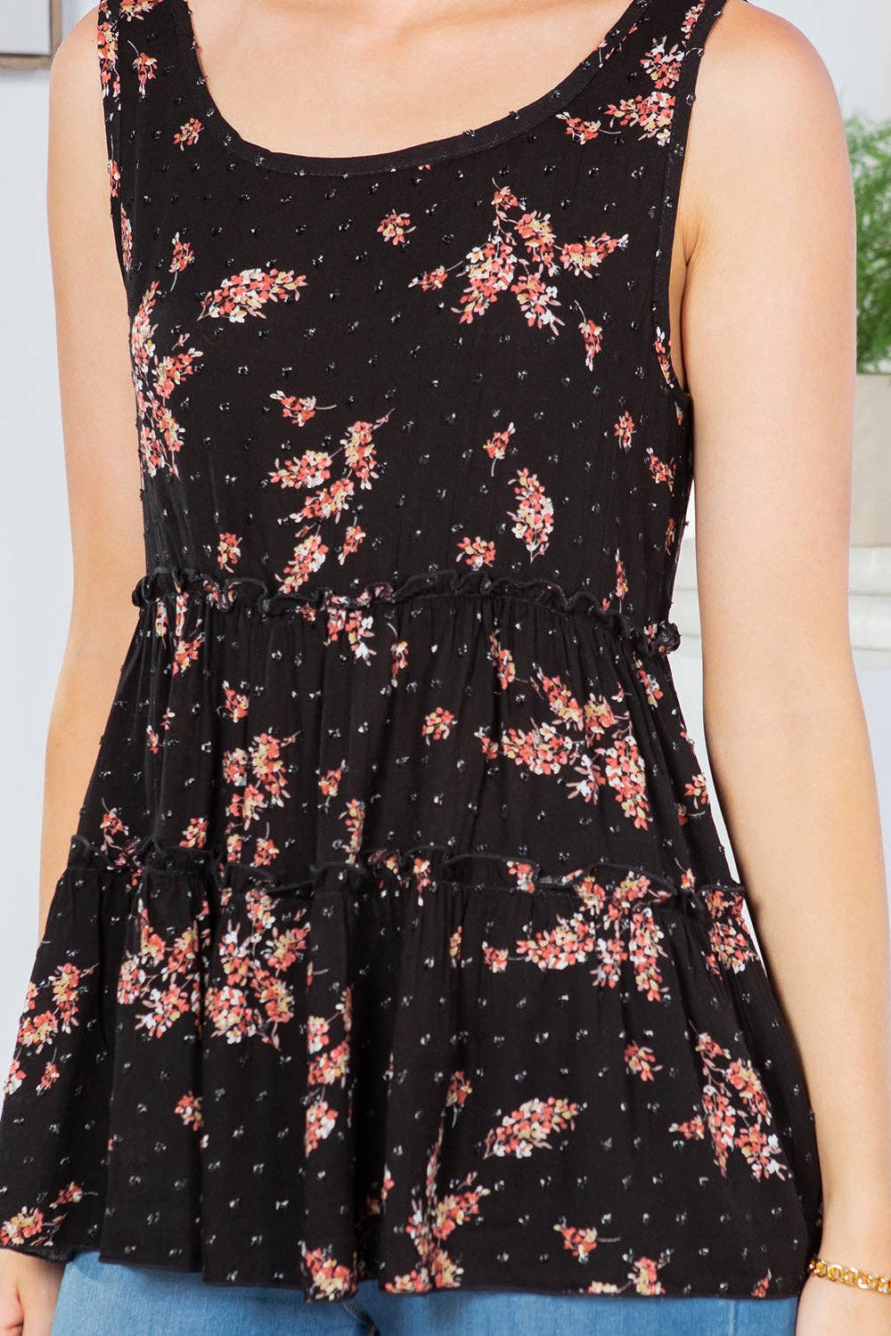 Noir Haut sans manches tissé à plusieurs niveaux en vente sur Faire6