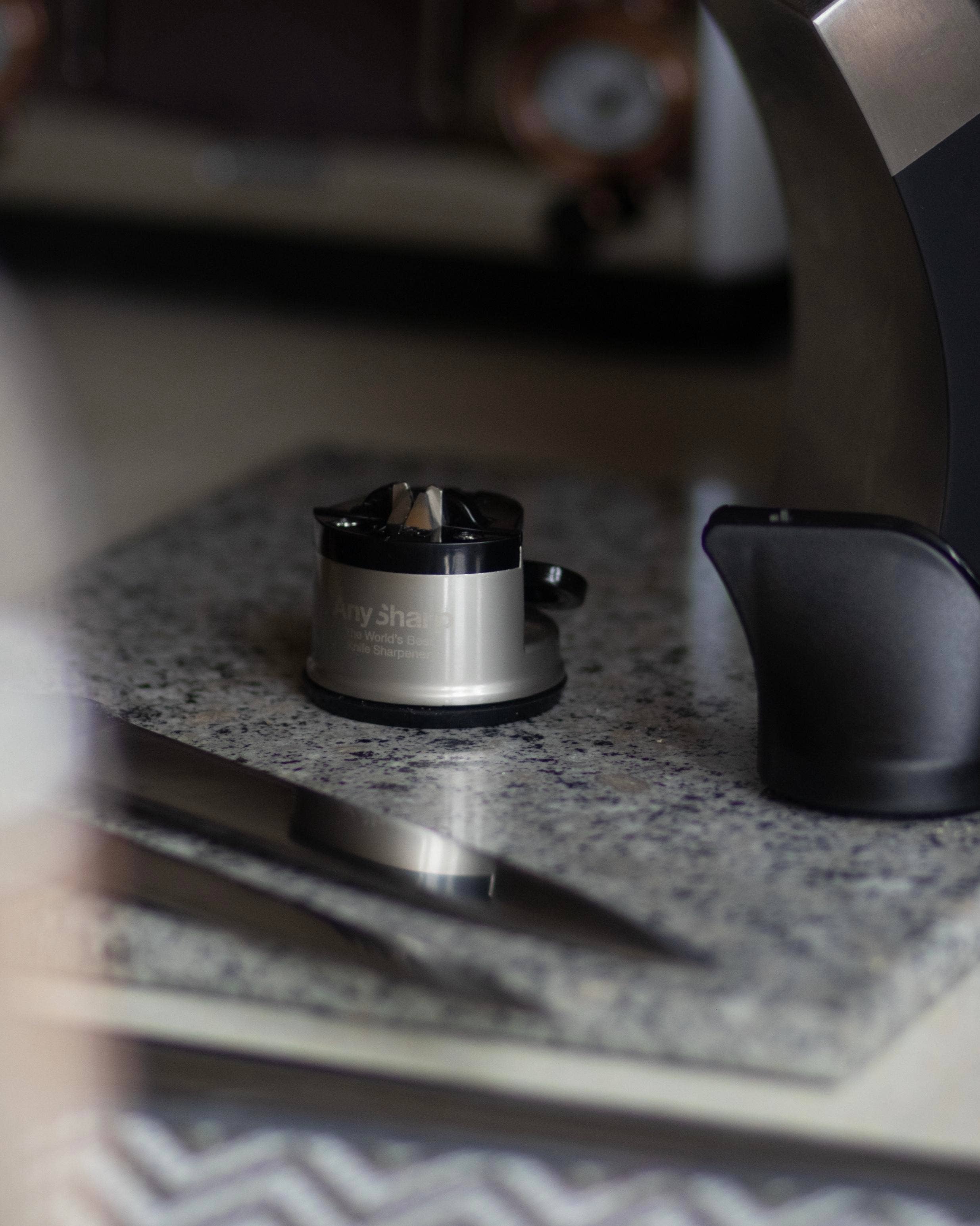 AnySharp - Wholesale Knife Sharpener - AnySharp Pro - Metal Knife Sharpener3
