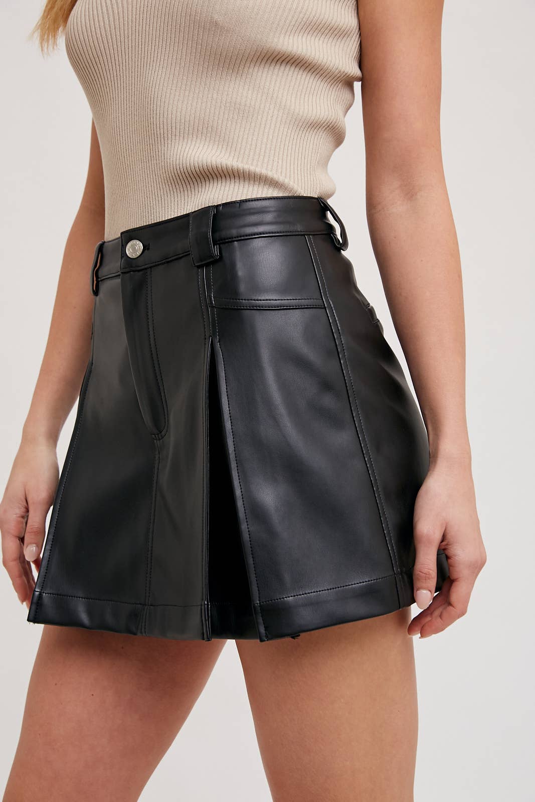 Bluivy - Wholesale Skort - Women's - FRONT PLEATED FAUX LEATHER SKORTS11