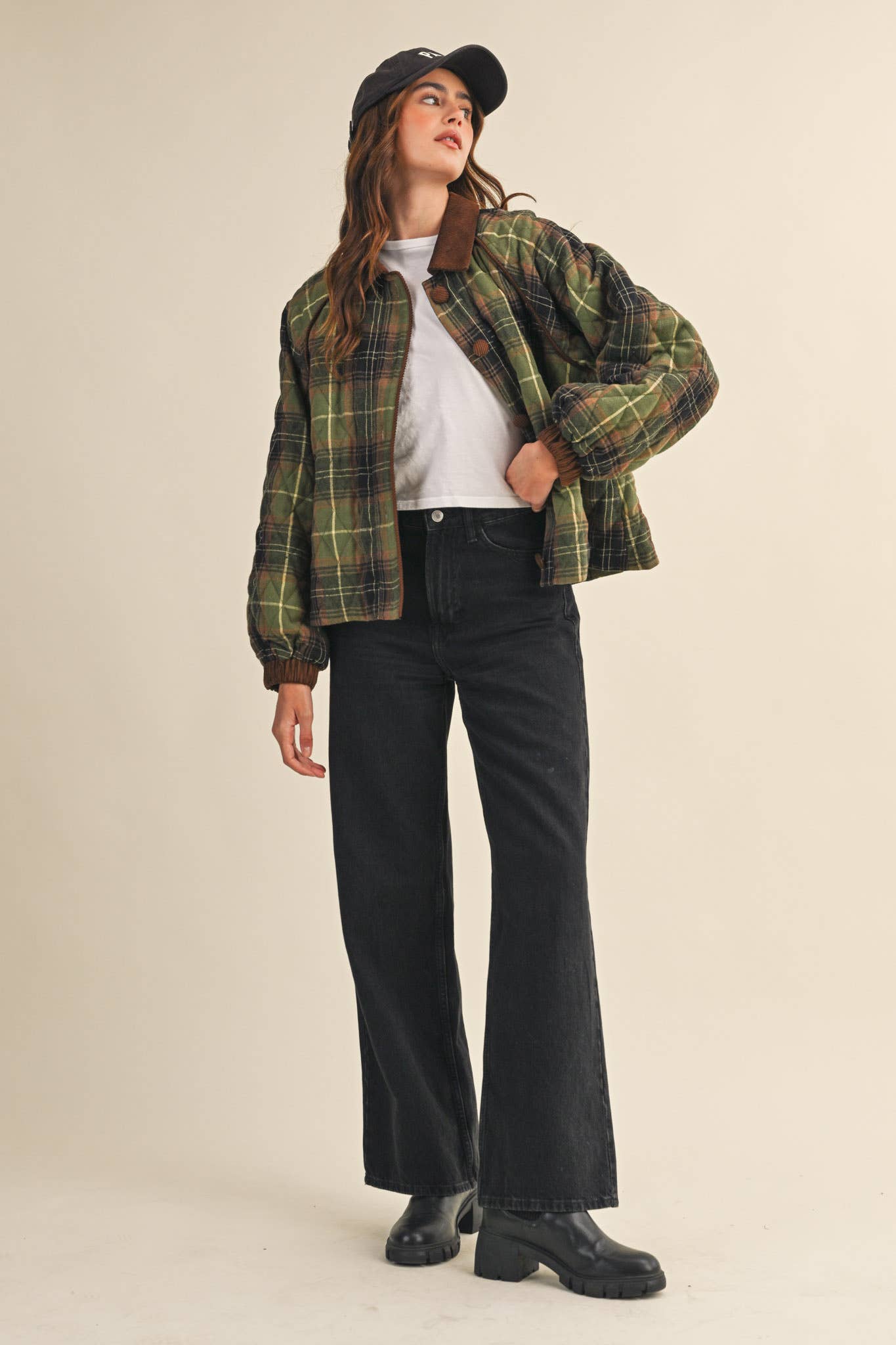 &MERCI - Wholesale Jacket - Women's - PLAID QUILTED JACKET WITH CONTRAST CORDUROY DETAIL MJK411520