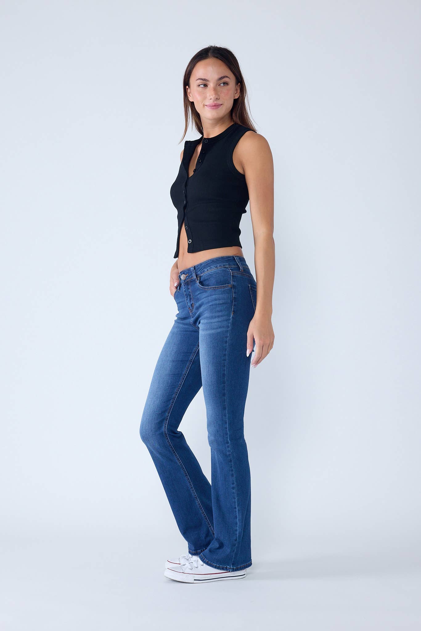 MEDIUM ÅBEN PAKKE High Rise Bootcut Jeans WEP3186 for engroshandel på Faire1