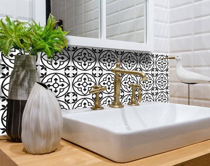 HomeRoots - Wholesale Wall Tile - 8" X 8" Black and White Peel and Stick Removable Tiles2