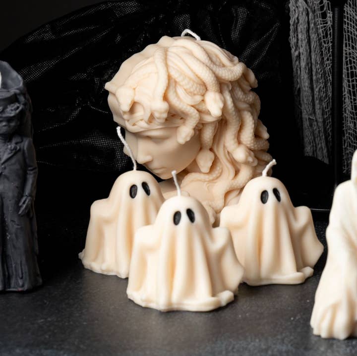 Allure CA - Wholesale Novelty Candle - Spooky Spectral Charm: Cutie Ghost Soy Wax Candle4