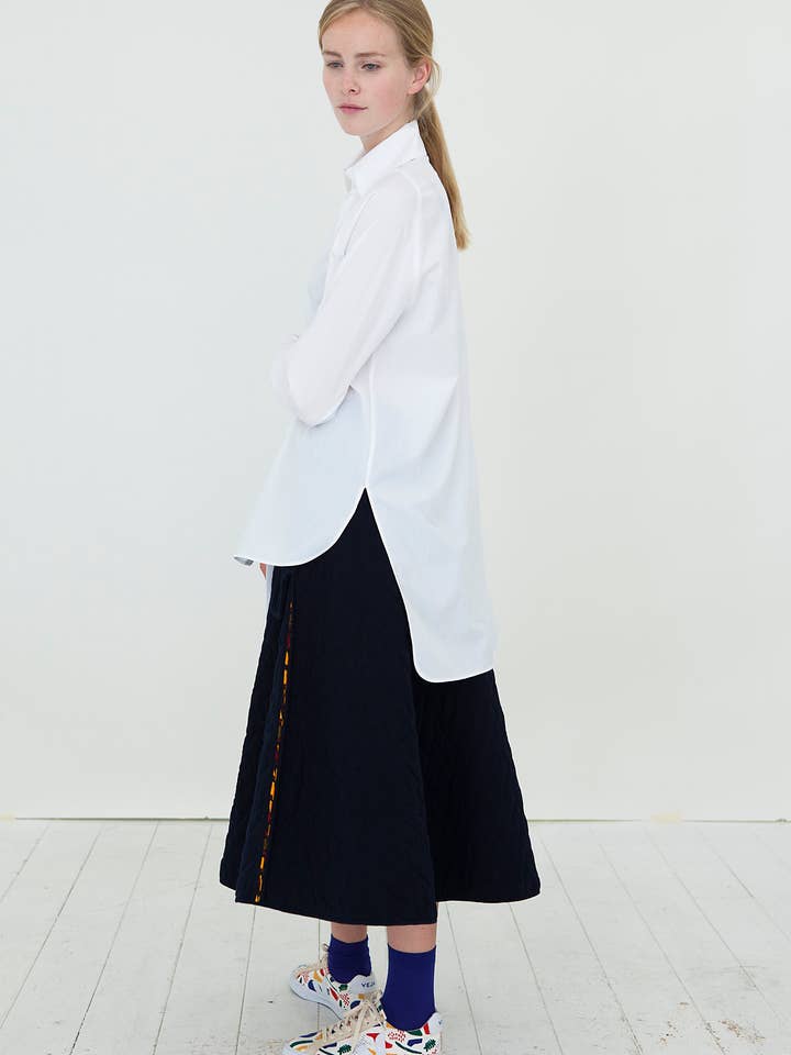 SKJORTA 01 för wholesale av Buki Akomolafe