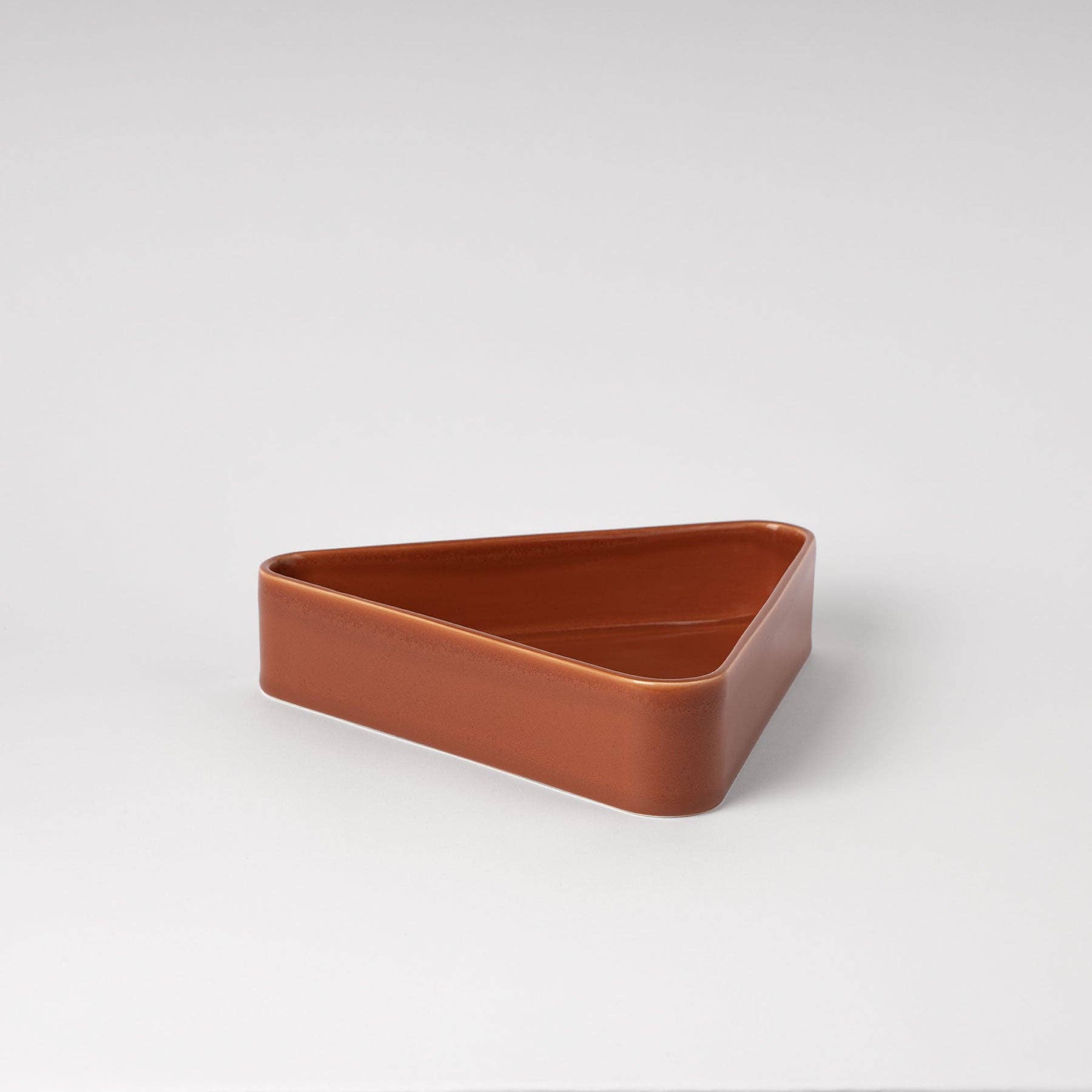 raawii - Wholesale Decorative Plate/Dish/Bowl - Nicholai Wiig-Hansen - Canvas - centrepiece - cuban rum