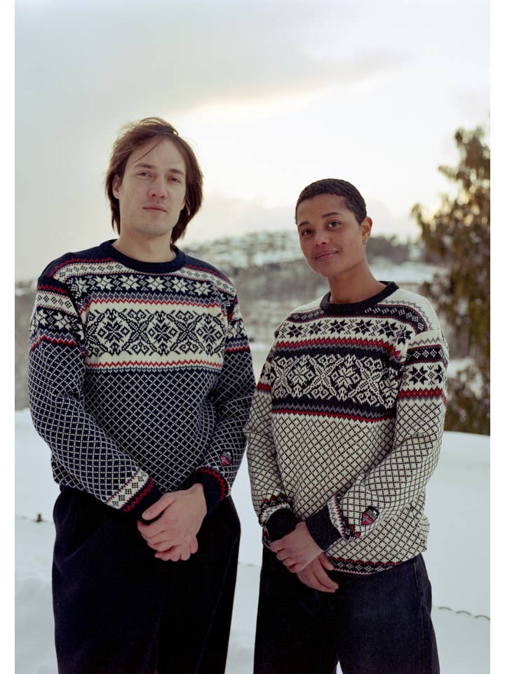 Norlender Knitwear AS - Wholesale Knit Sweater - Women's - Osterøy wool sweater (341)5