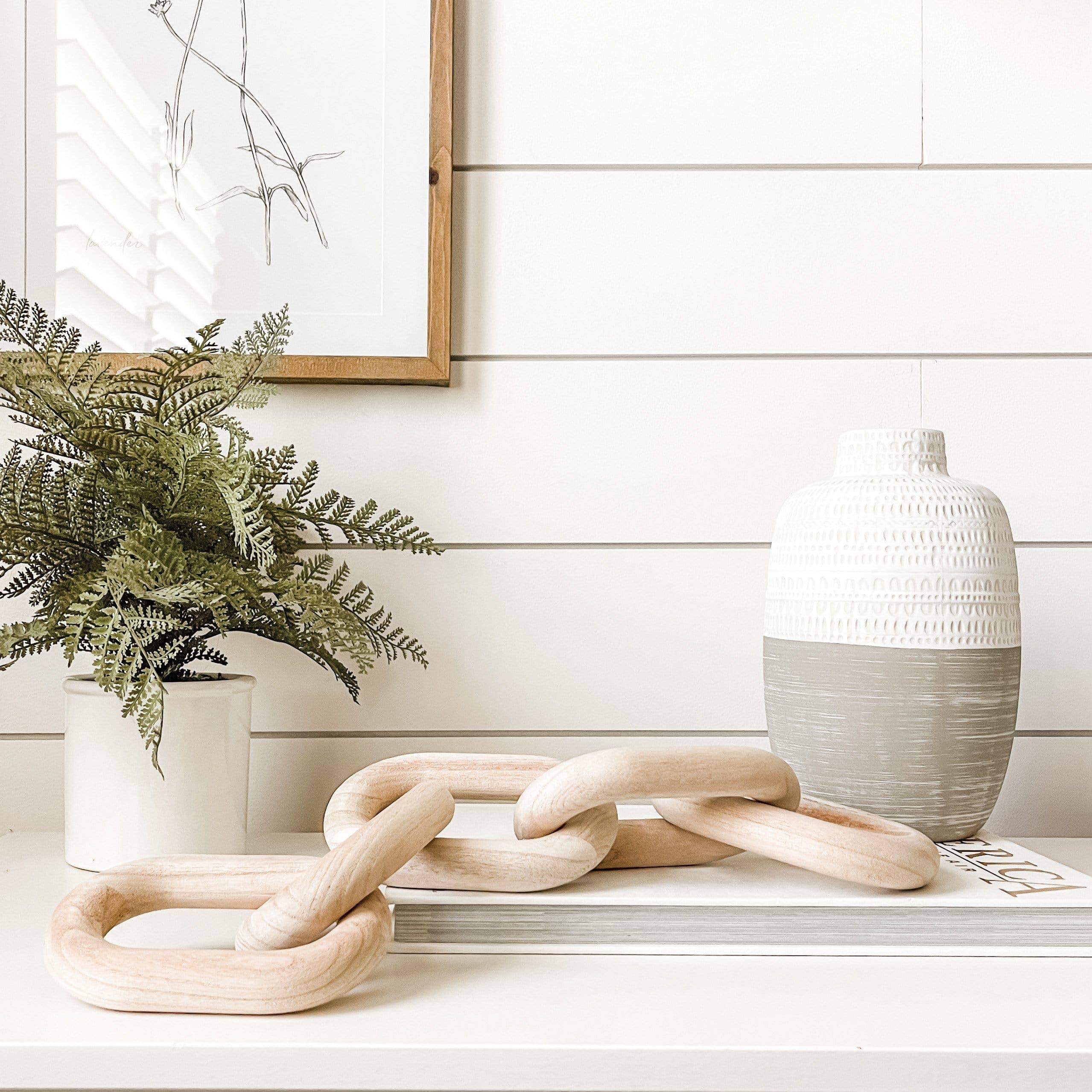 Vine & Nest - Wholesale Decorative Tabletop Object - Hand-crafted Wooden Chains and Rings11