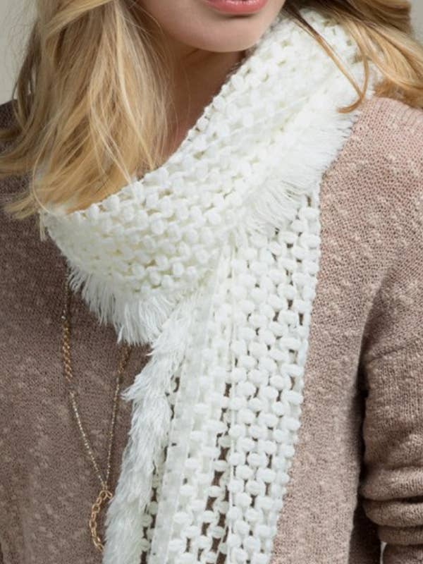 Bufanda blanca oblonga de red con flecos para venta al por mayor de The House Of Gentry