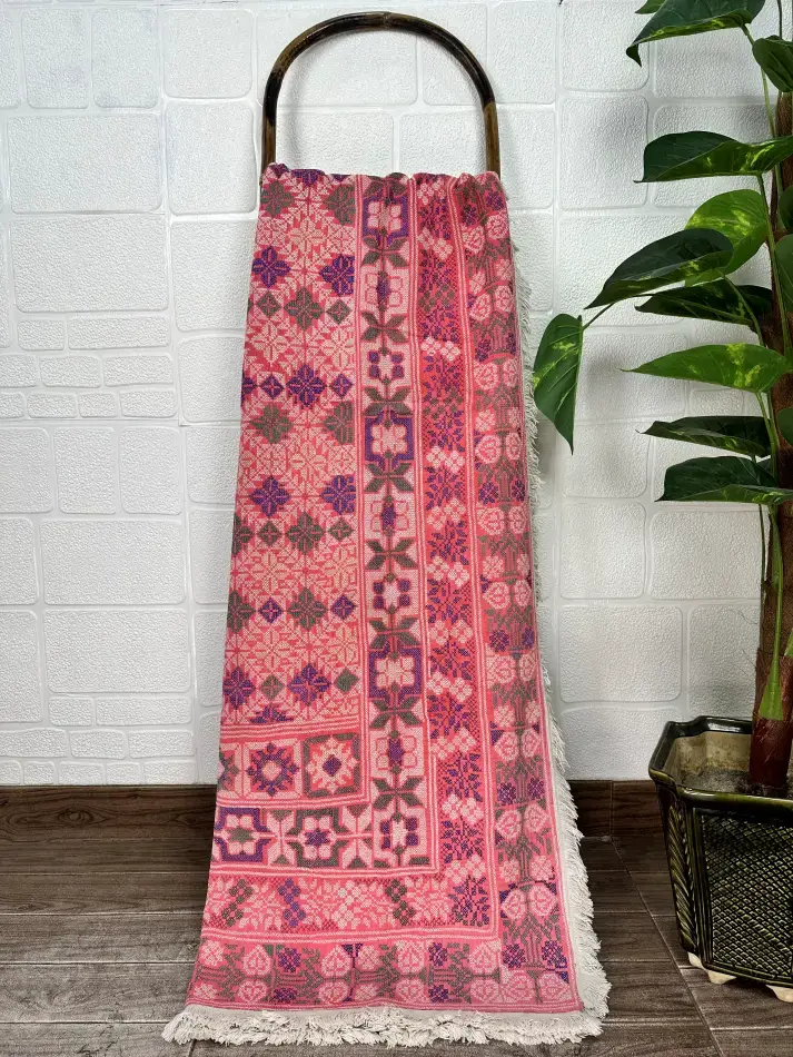 The Eastern Loom – Großhandel Überwurfdecke – Handgestickte Vintage-Tagesdecke aus Baumwolle – Sofaüberwurf und Bettdecke2
