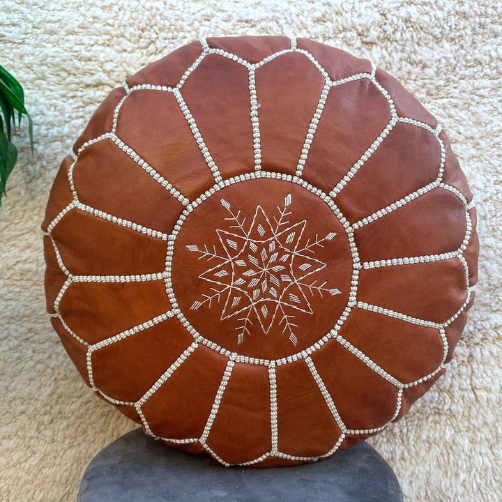 DarKech – wholesale Sittpuff – Marockansk läder fotpall Ottoman, handgjord Pouf Brun