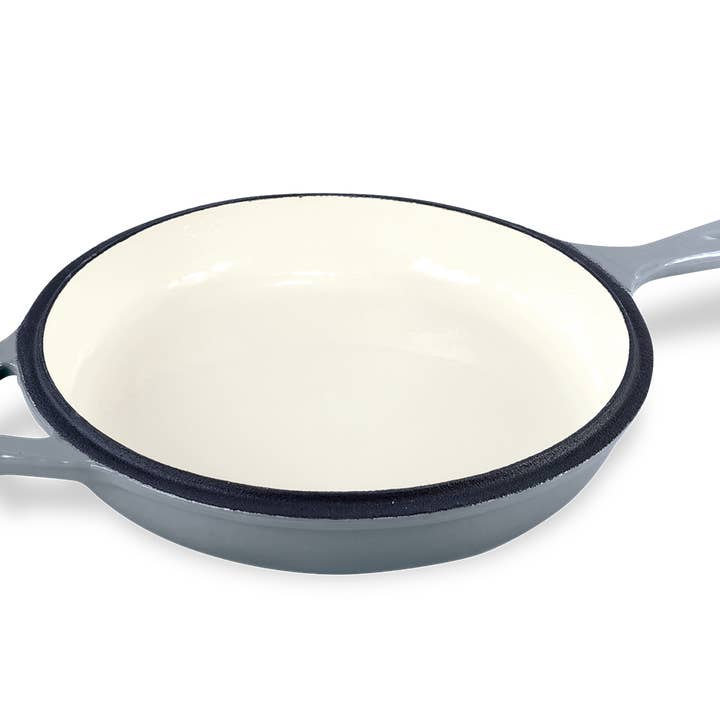 ChefVentions 10.5-Inch Round Cast Iron Skillet for wholesale by ChefVentions