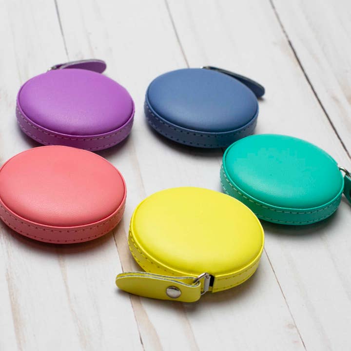 Fox & Pine Stitches - Wholesale Knitting Needles - Colorful | Measuring Tape