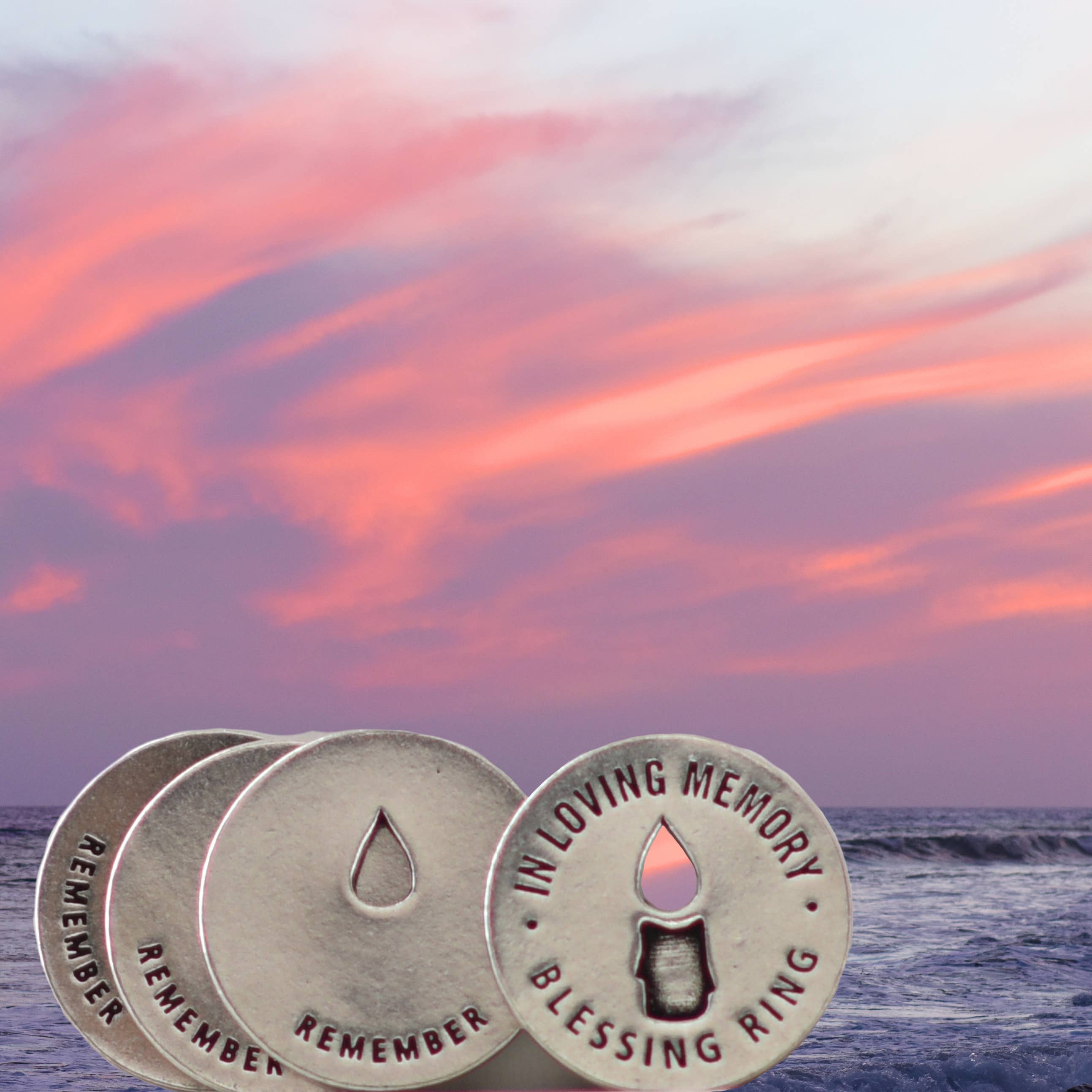 Whitney Howard Designs – Großhandel Band/Stapelring – Kleine Kreise der Liebe mit großer Bedeutung. Blessing Rings®13