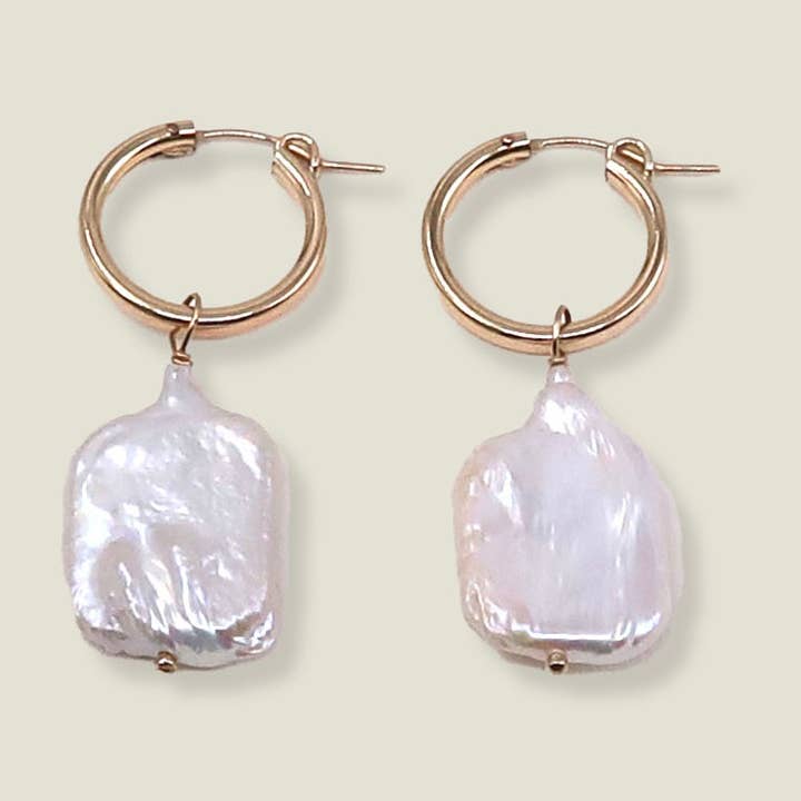 Ines Hoops pour la vente par May Martin