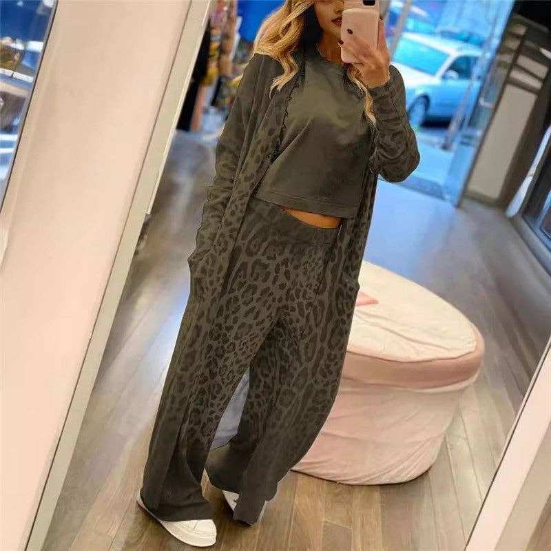 ShieldChic - Vente Ensemble haut et pantalon (PAS d'intérieur) - Femme - Ensemble cardigan à manches longues et pantalon imprimé léopard3