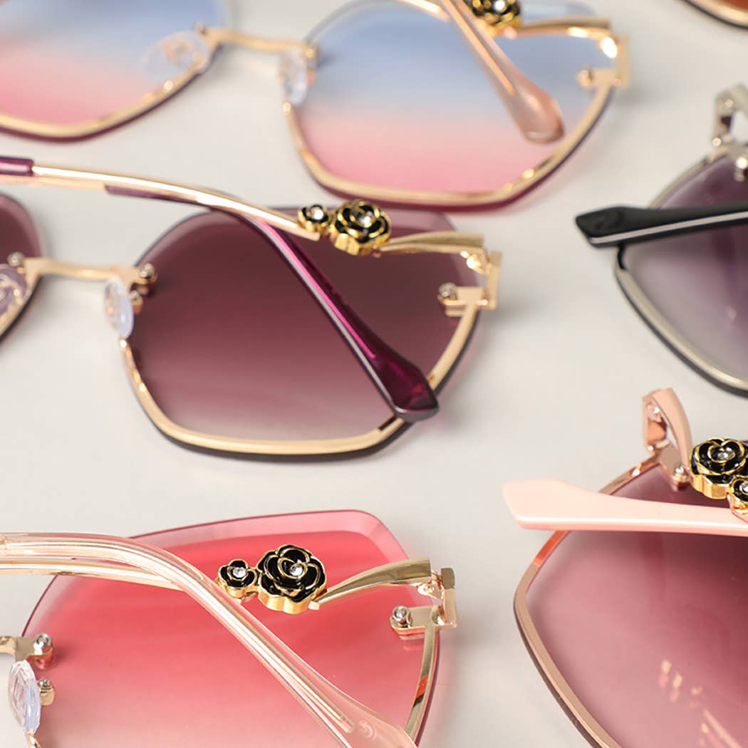  ASSORTED COLOR Women's Large Sunglasses for wholesale on Faire3