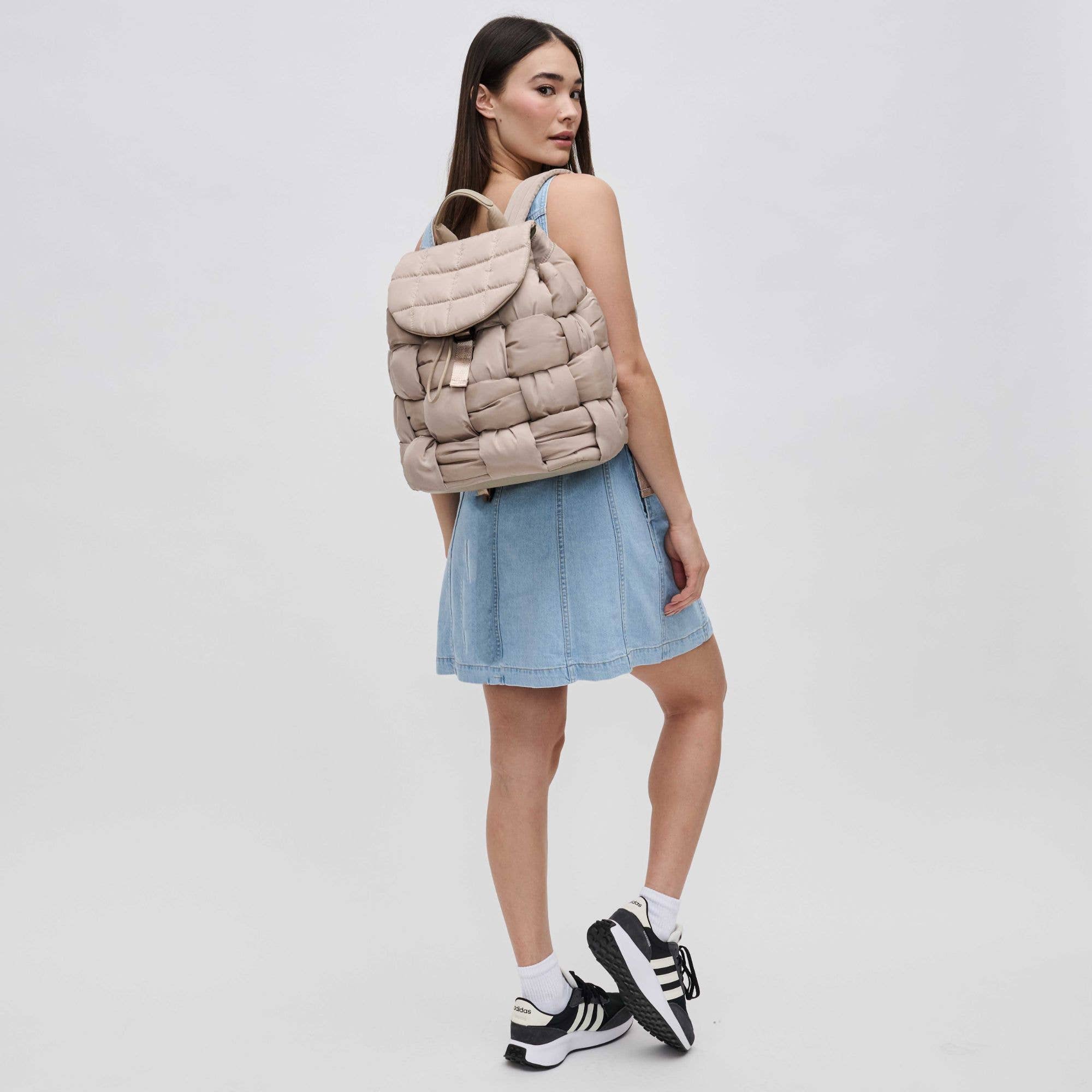 Sol and Selene – Großhandel Rucksack – Damen – Perception Rucksack aus gewebtem Nylon35