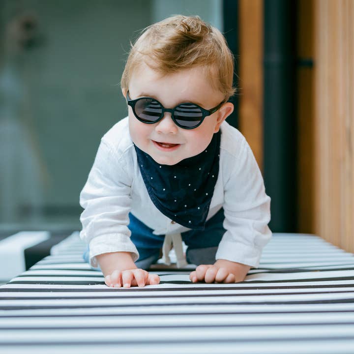 BukiBaby Sunglasses - Wholesale Sunglasses - Kids - Baby T-Shades 0-2 Years with Adjustable Head Strap